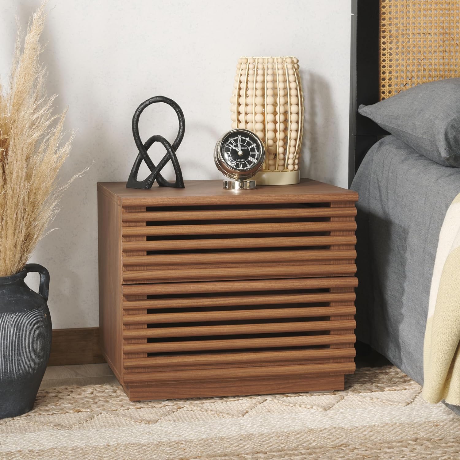 Mesita de noche Averi de nogal - Solid Wood Nightstand 2 Drawers reseña y precio